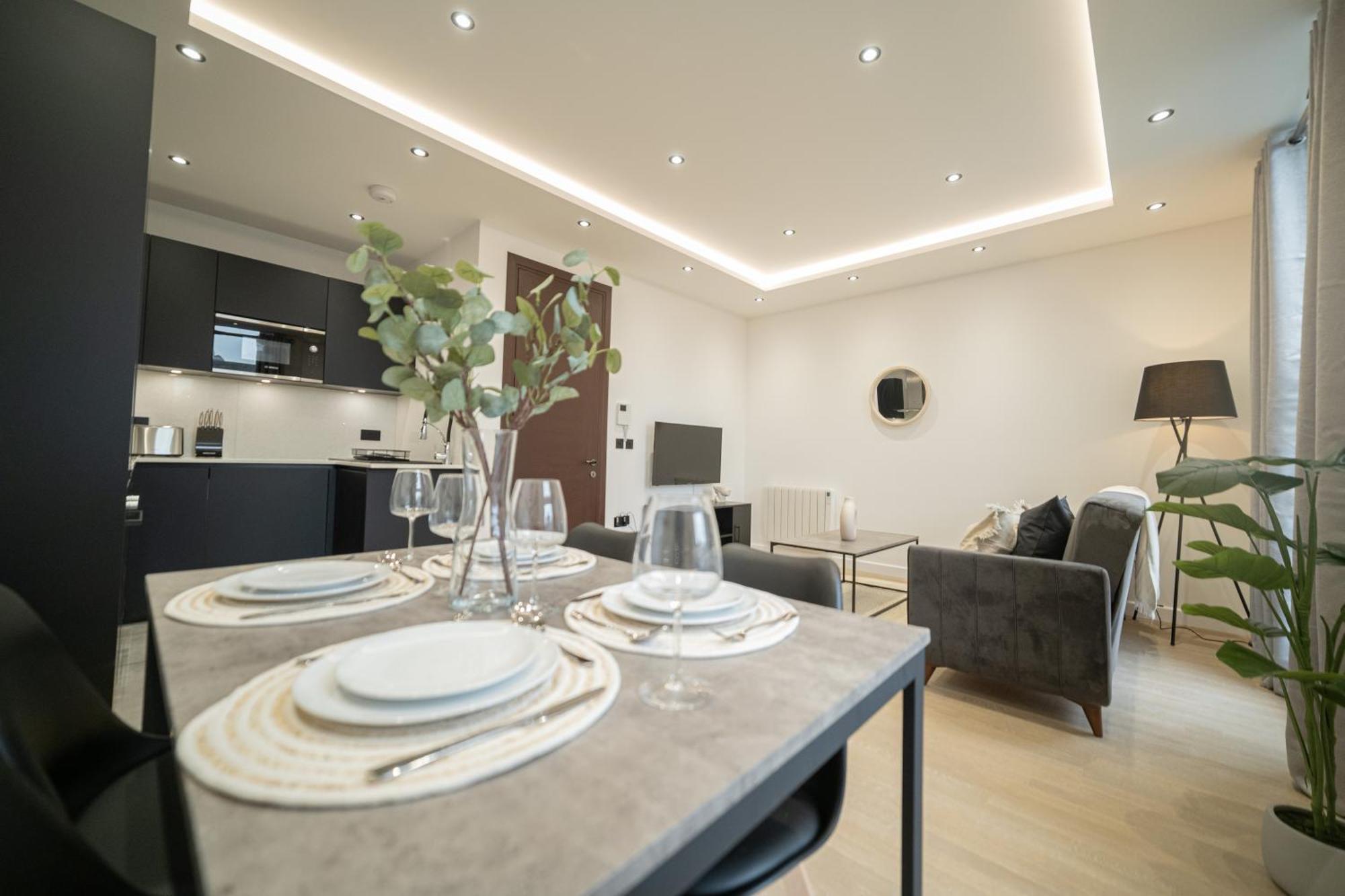 One And Two Bedroom Apartments Near Holloway Train Station By Belvilla London Exterior photo